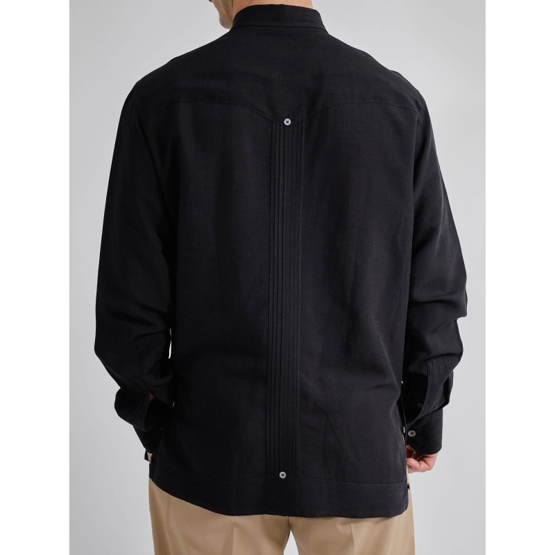 RÉSERVÉ AUX MEMBRES Guayabera