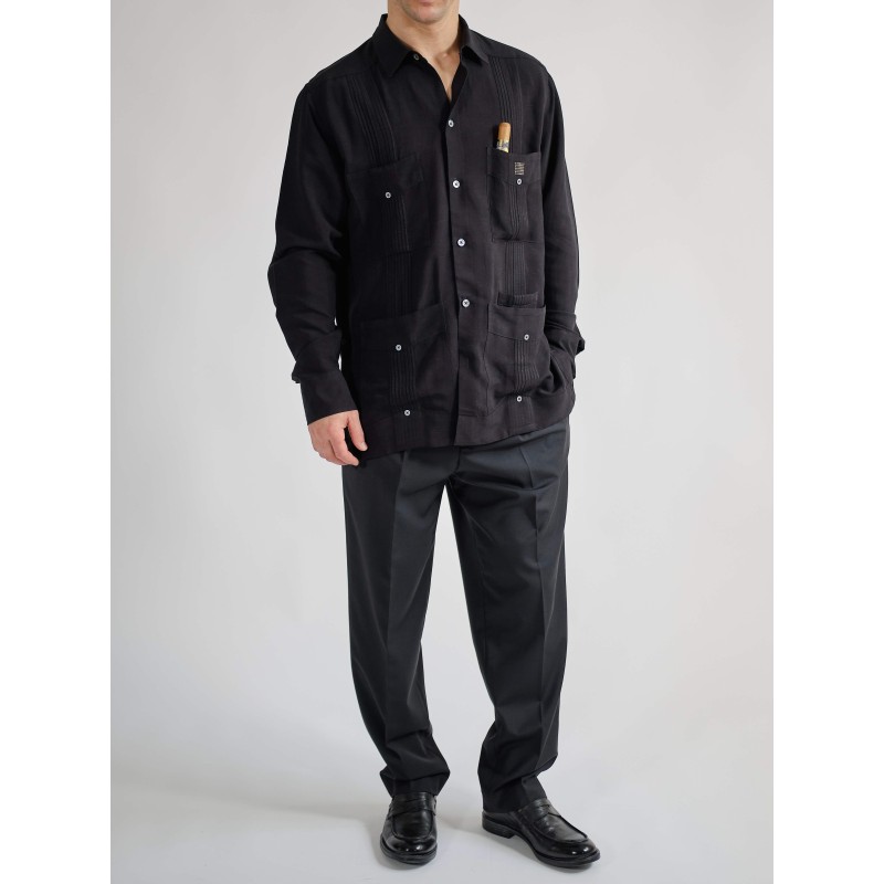 RÉSERVÉ AUX MEMBRES Guayabera